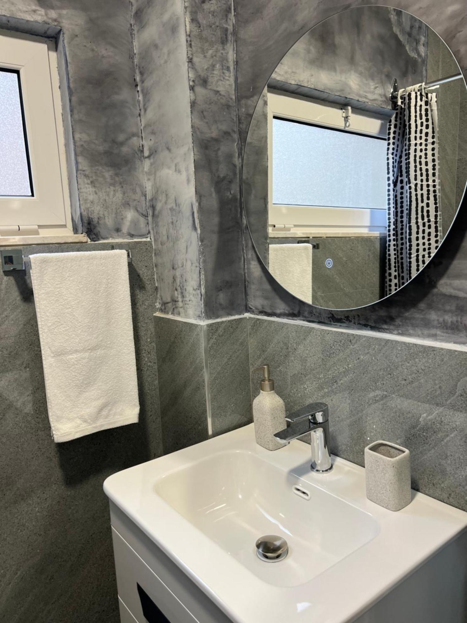 Boho Cane Apartment Tiran Dış mekan fotoğraf